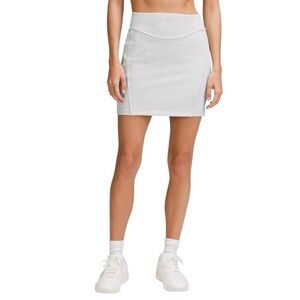 lululemon- Scuba High-Rise Mini Skirt (M)